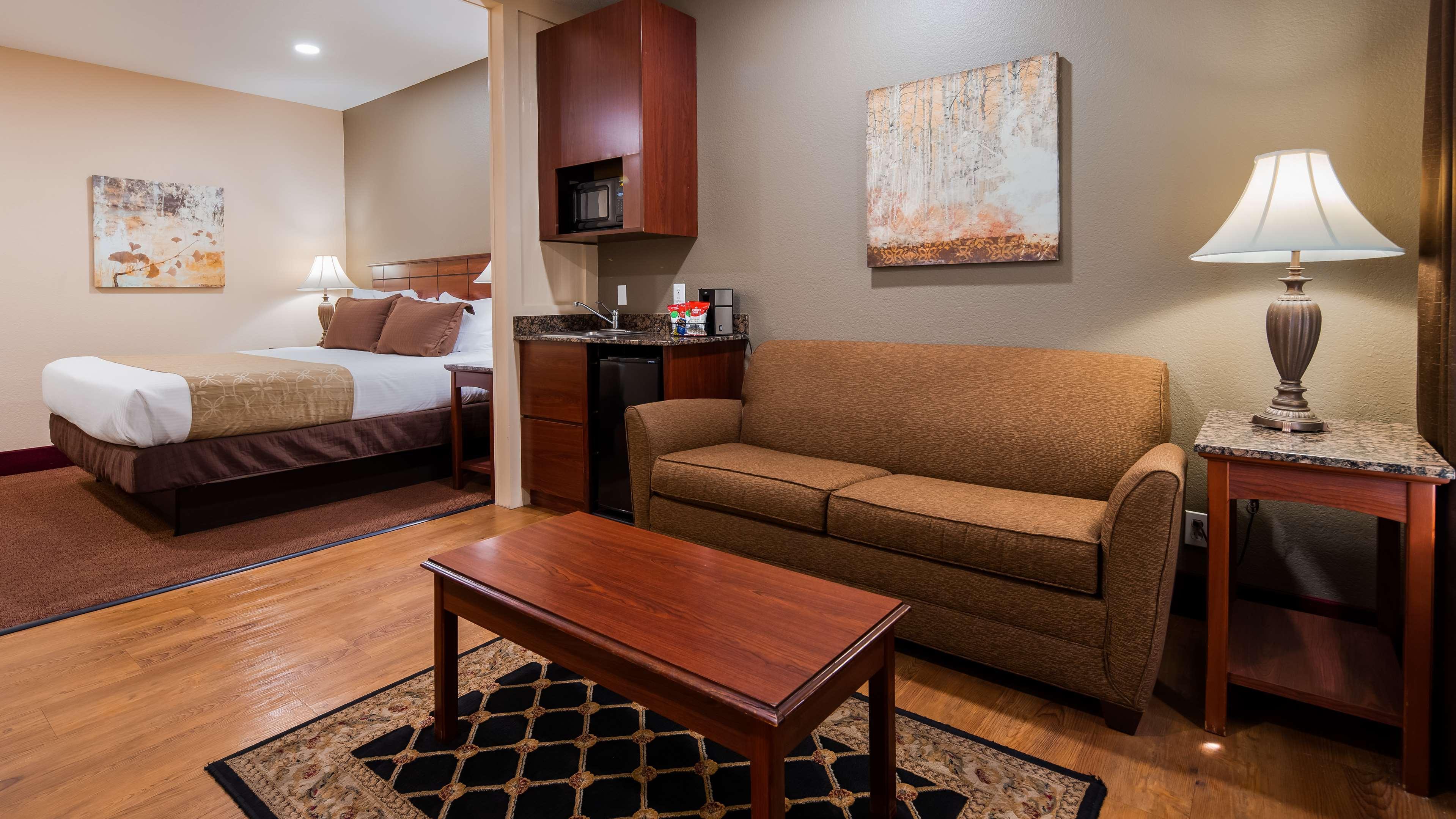 Best Western Plus Oklahoma City Yukon Exterior photo