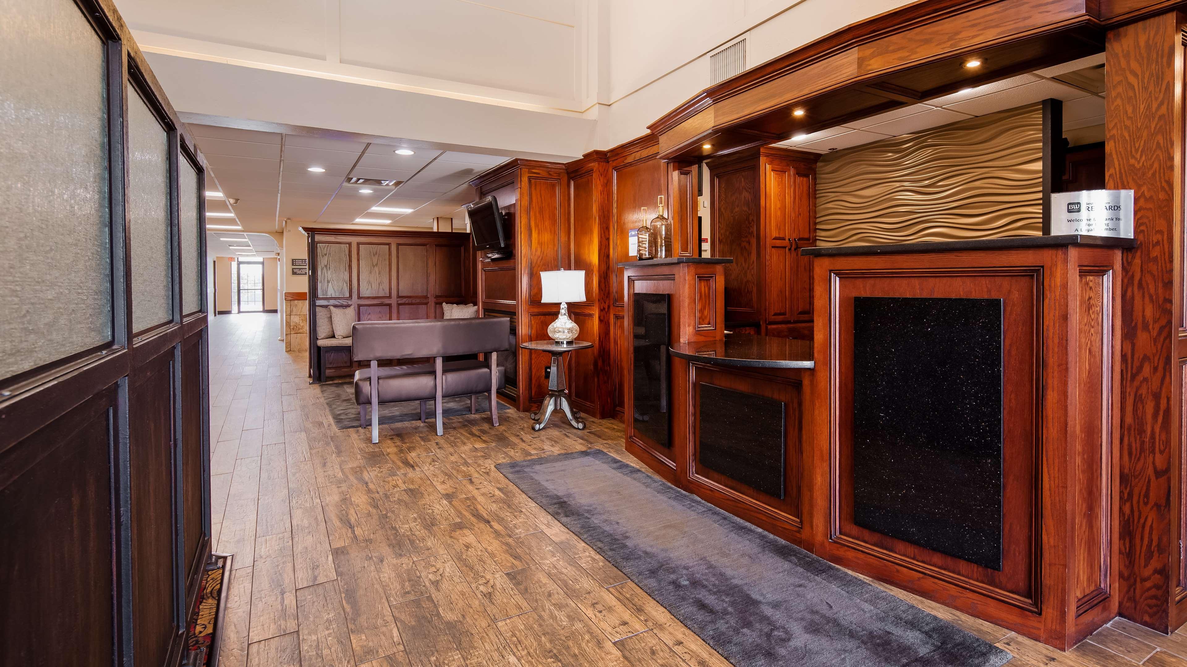 Best Western Plus Oklahoma City Yukon Exterior photo